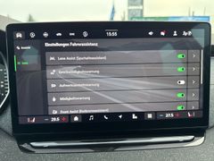 SKODA Combi 2.0 TDI Tour LED Matrix AHK 360Grad Virtul