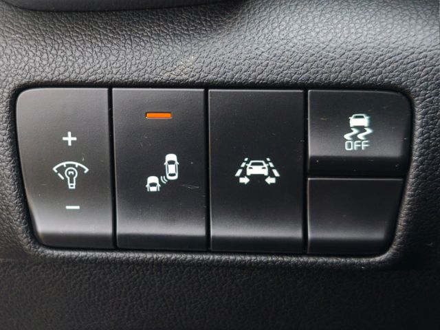 Kia Sportage Spirit2WD*Bi-Xen*Navi*Kamera*SHZ*PDC*