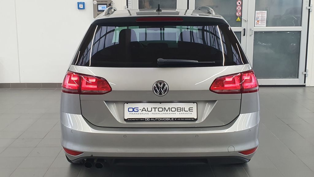 VII 1.4 TSI Cup*Bi-Xenon*PANO*NAVI*1.Hand