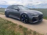 Audi RS6 Keramik PANORAMA STANDHEIZUNG 22-ZOLL - gebrauchte Audi RS6 aus dem Jahr 2023