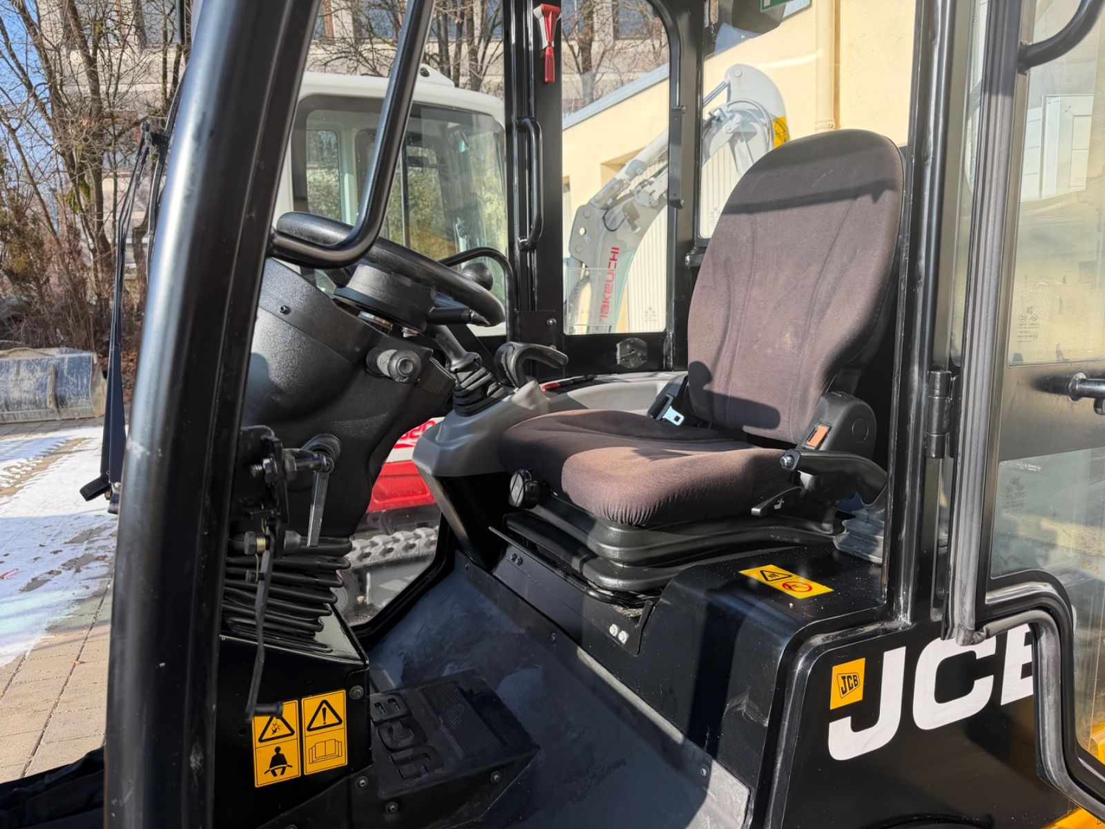 Fahrzeugabbildung JCB 403- wie Wacker WL 28, Gehl440, Weidemann