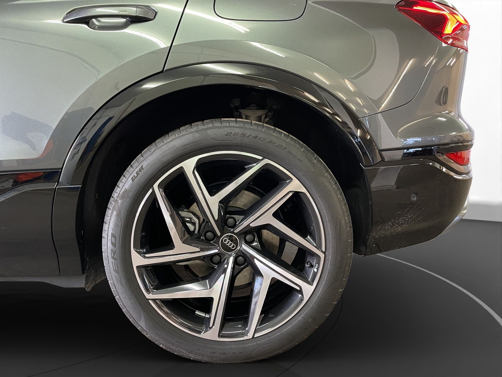 Audi Q6 e-tron - Bild 14