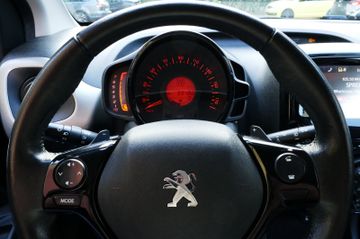 Fahrzeugabbildung Peugeot 108  VTi 68 Autom. /elektr. Faltdach