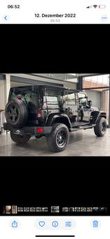 Jeep Wrangler Unlimited . Sahara - Jeep Wrangler mit Benzin-Antrieb