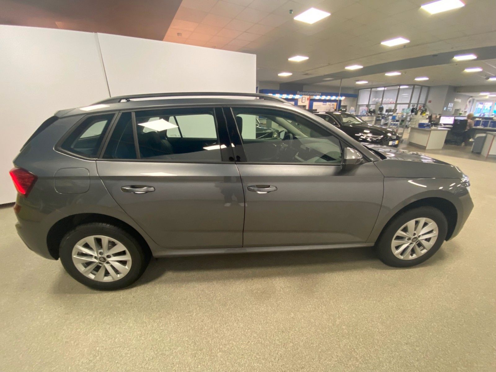 Fahrzeugabbildung SKODA Kamiq 1.5 TSI DSG Selection+SITZHEIZUNG+KAMERA++