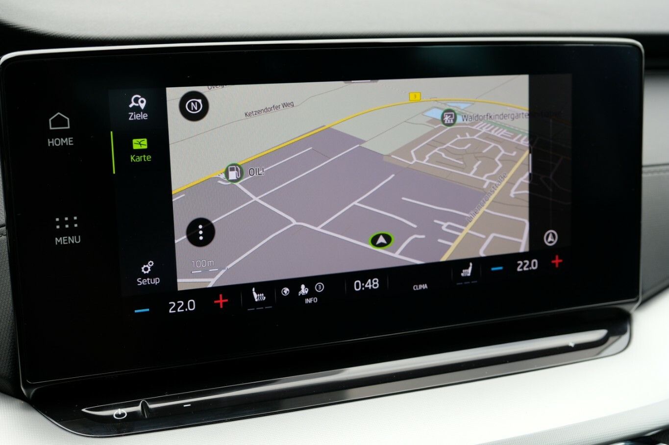 Octavia 2.0 TDi AHK LED ACC KESSY