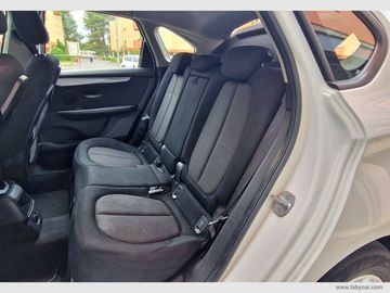 BMW 214 Active Tourer - 10