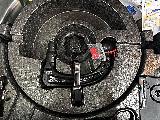 T-Roc Style 1.5 TSI 110kW DSG AHK NAVI Kamera LE