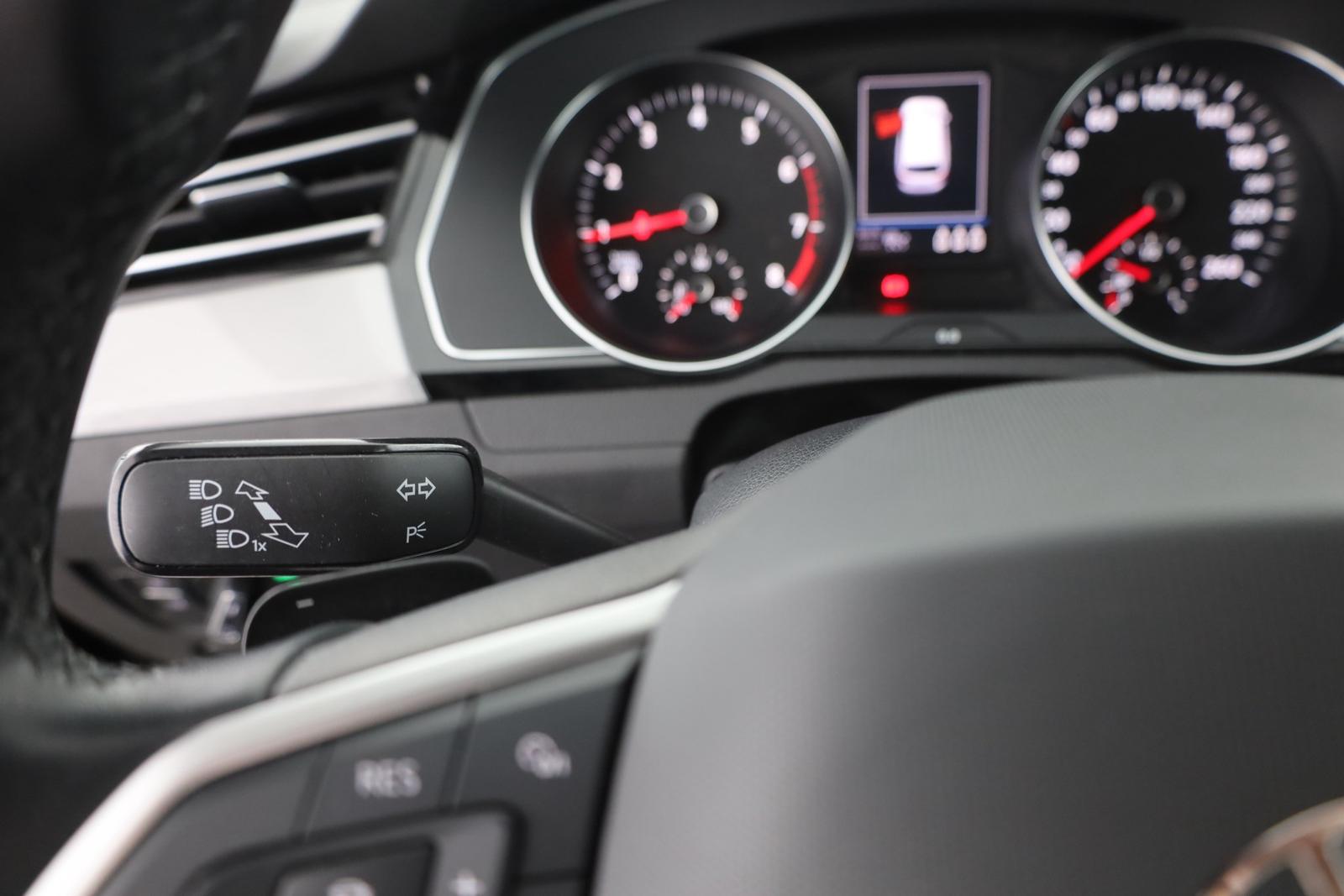 Volkswagen Passat 1.5 TSI DSG Business LED Navi ACC, миниатюра 18