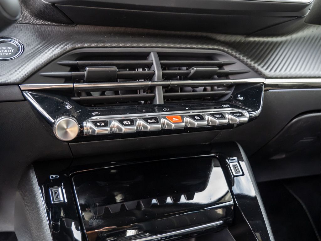 Peugeot 2008 - Bild 13