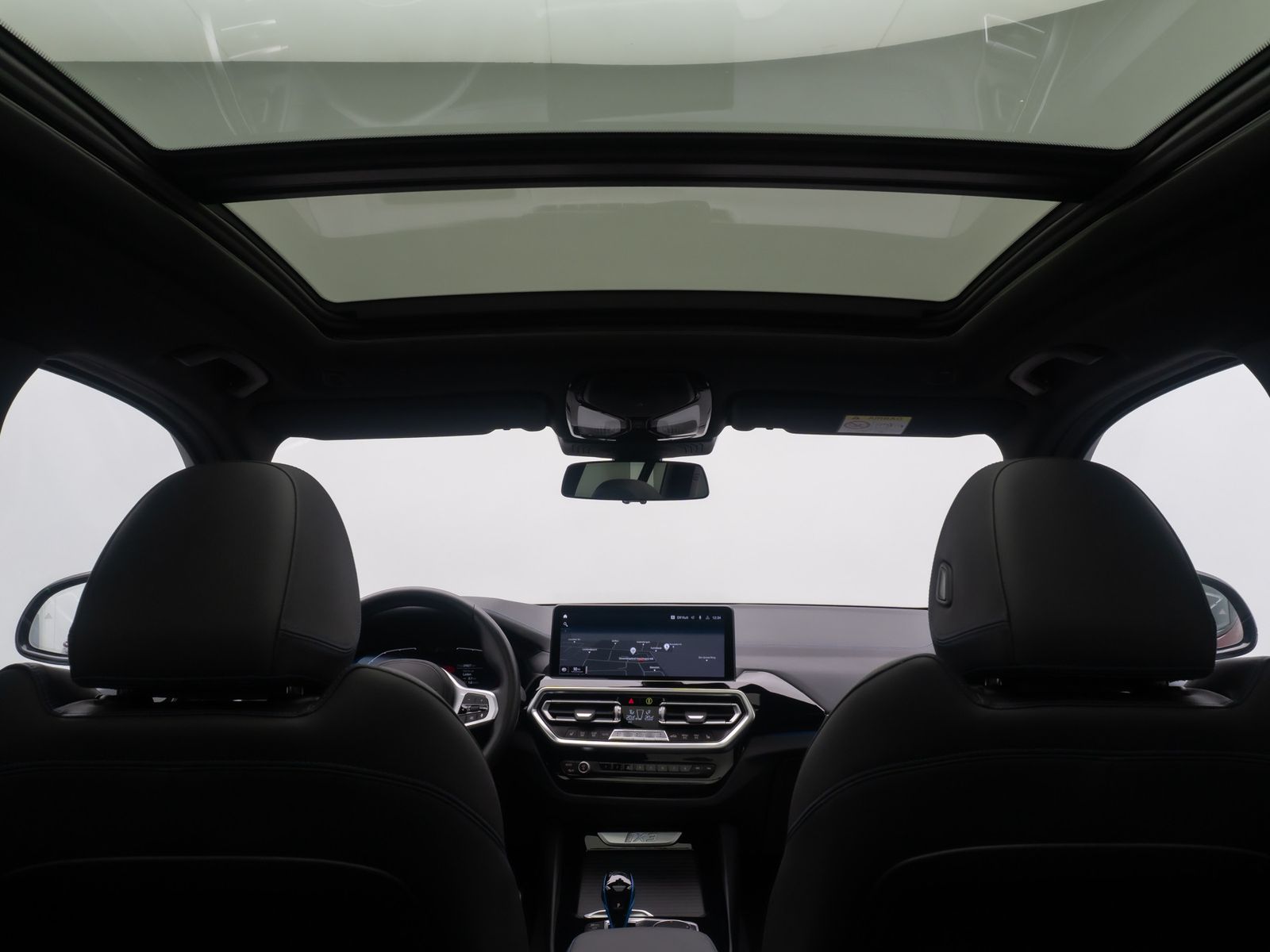 Fahrzeugabbildung BMW iX3 Impressive M Sport Panorama 360° HUD DAB H/K