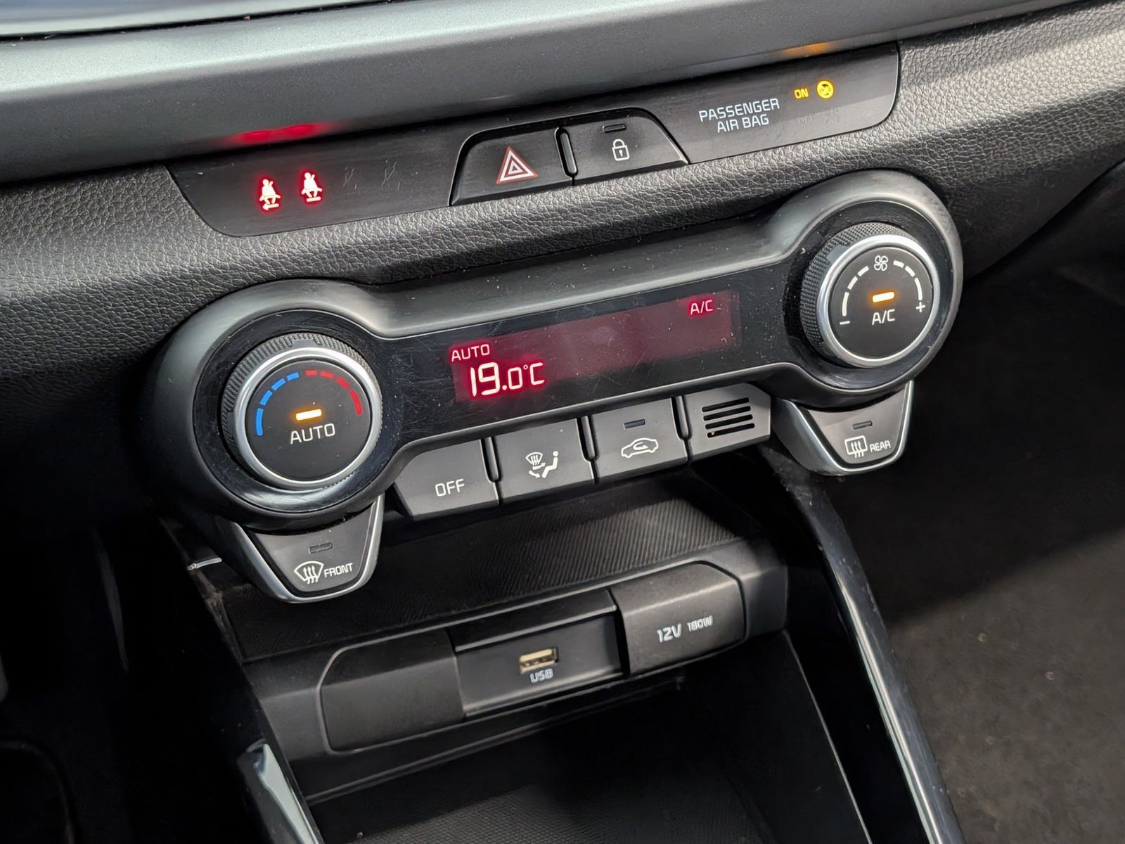 KIA Rio 1.2 Vision Connectivity-Paket – Bild 18