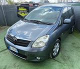 Toyota COROLLA VERSO 2.0 DIESEL NEOPATENTATI - Toyota Corolla Verso mit Diesel-Antrieb: 2.0