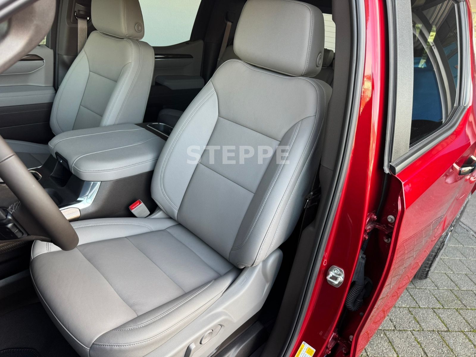 Chevrolet 2025 Silverado LT Trail Boss 6,2V8 Crew Cab. AHK