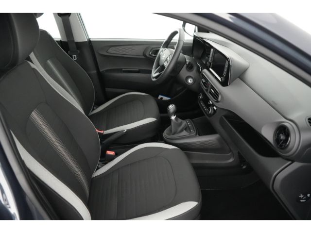 i10 FACELIFT TREND+NAVI+RÜCKFAHRKAMERA+SITZ-/LEN