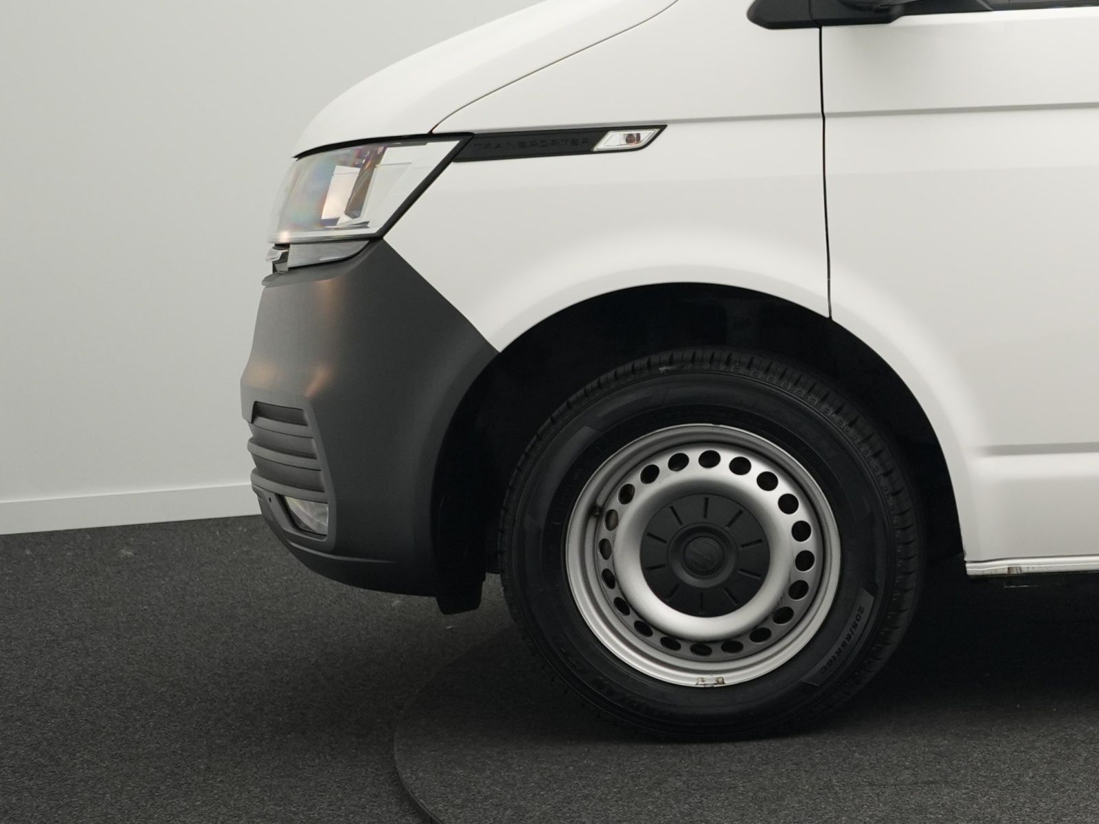 Volkswagen T6 Transporter - Bild 18