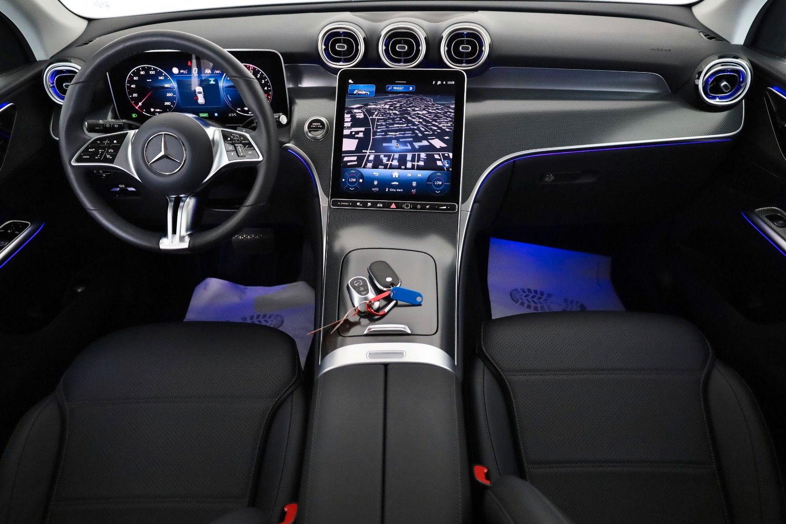 Fahrzeugabbildung Mercedes-Benz GLC 300 de 4M Avantgarde,Leder,Navi,360°,AHK,+WR