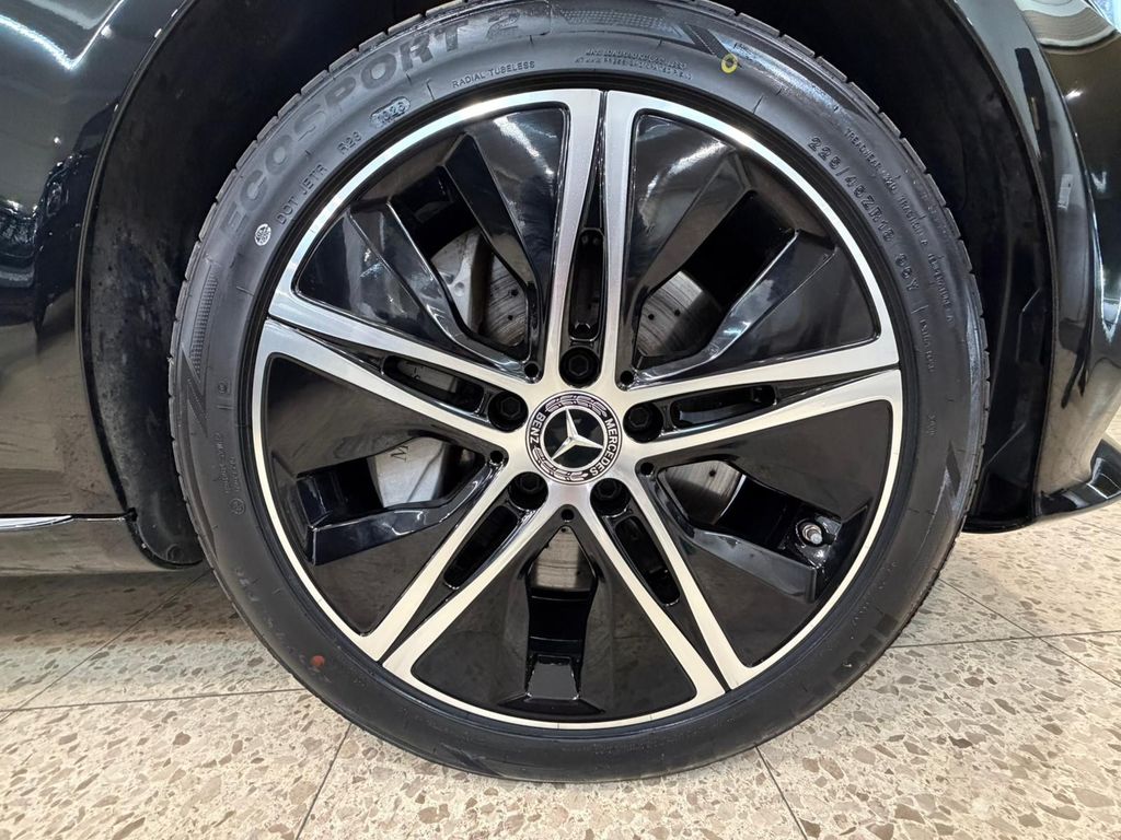 Mercedes-Benz C 300 - Bild 30