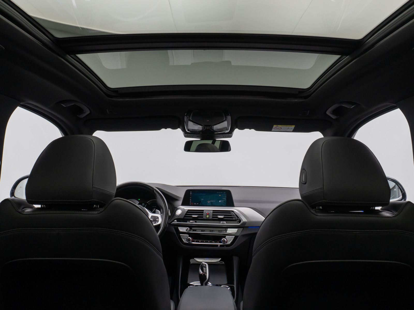 Fahrzeugabbildung BMW X3 xD20d xLine Kamera Panorama DAB HUD HiFi AHK