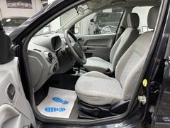 Fahrzeugabbildung Ford Fusion 1.6 Ambiente / 2. Hand Automatik Klima