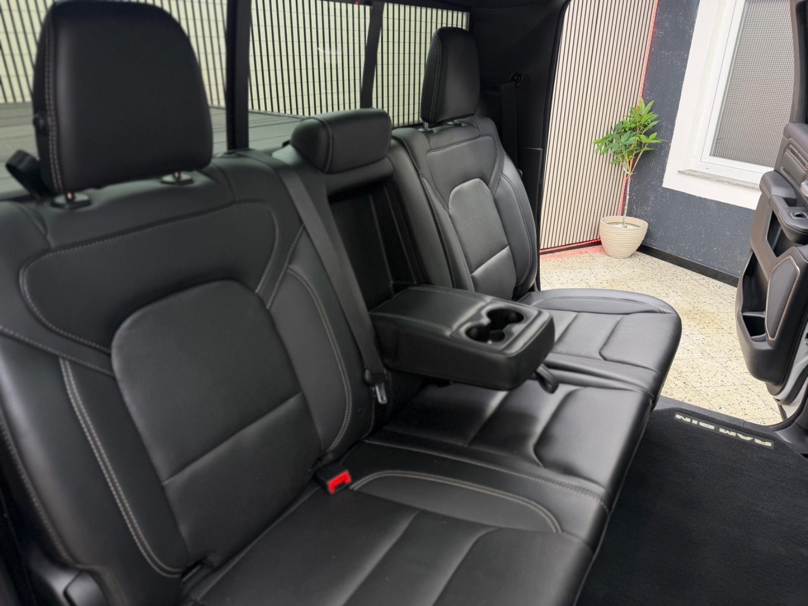 Dodge Ram 5.7 HEMI 4X4 Sport / Pano / ACC / 360° / 12", миниатюра 28