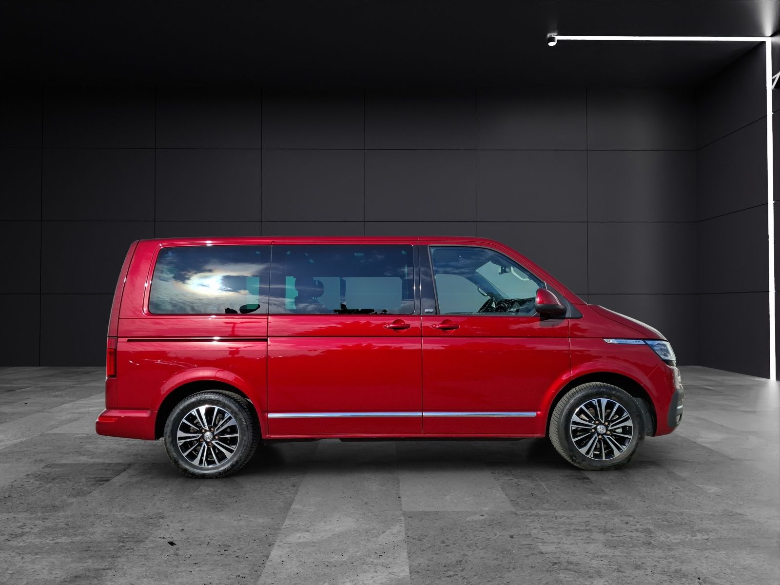 Fahrzeugabbildung Volkswagen T6 Multivan T6.1 TDI Gen Six 4M STH AHK LED Navi