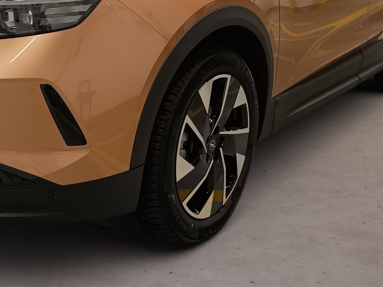 Fahrzeugabbildung Opel Grandland 1.2 48V Mild-Hybrid 100 kW GS