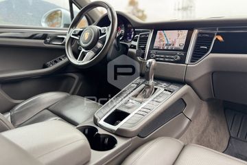 Porsche Macan - 9