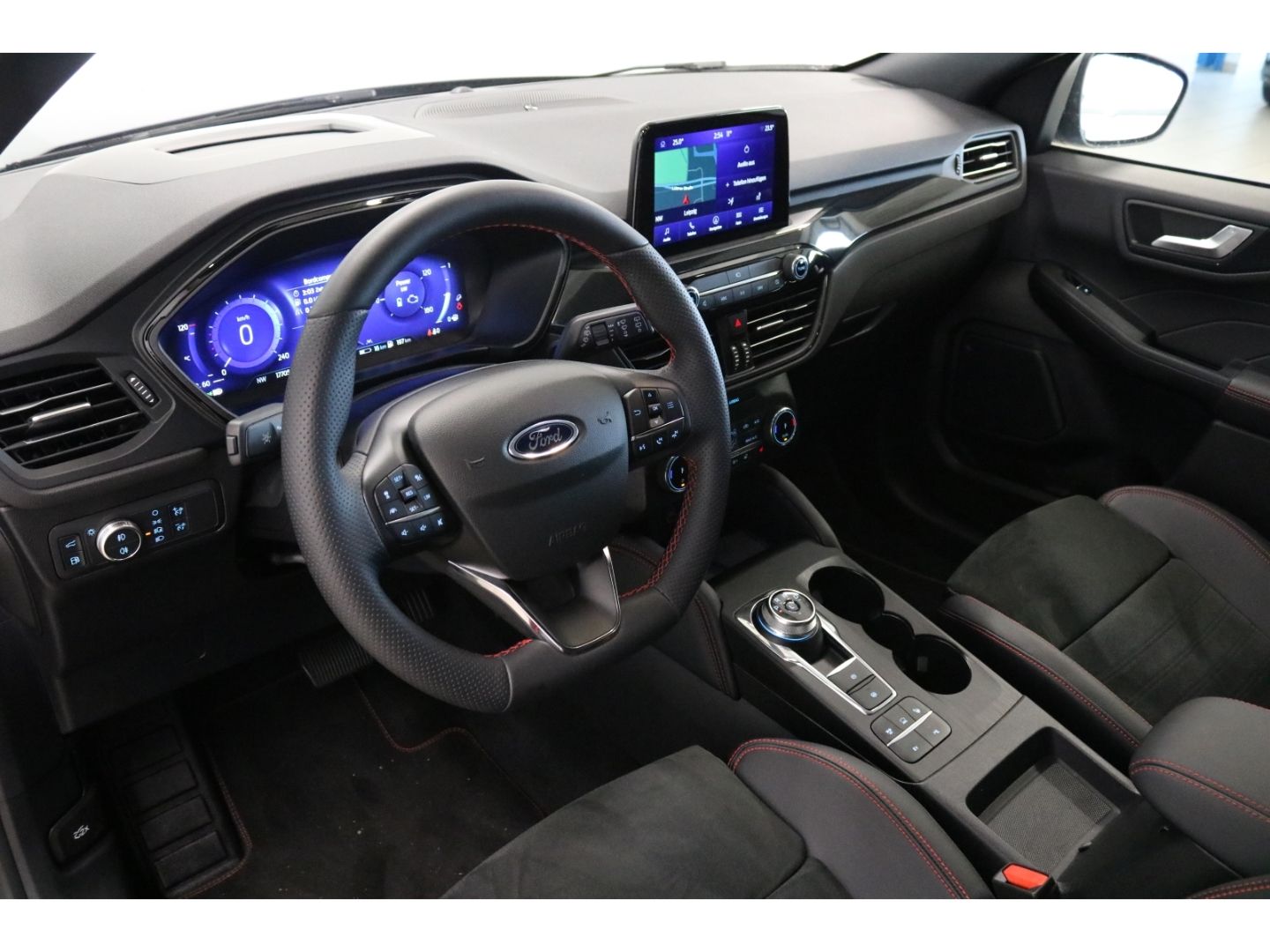 Fahrzeugabbildung Ford Kuga ST-Line X 2.5 Duratec-PHEV Kamera Head-Up