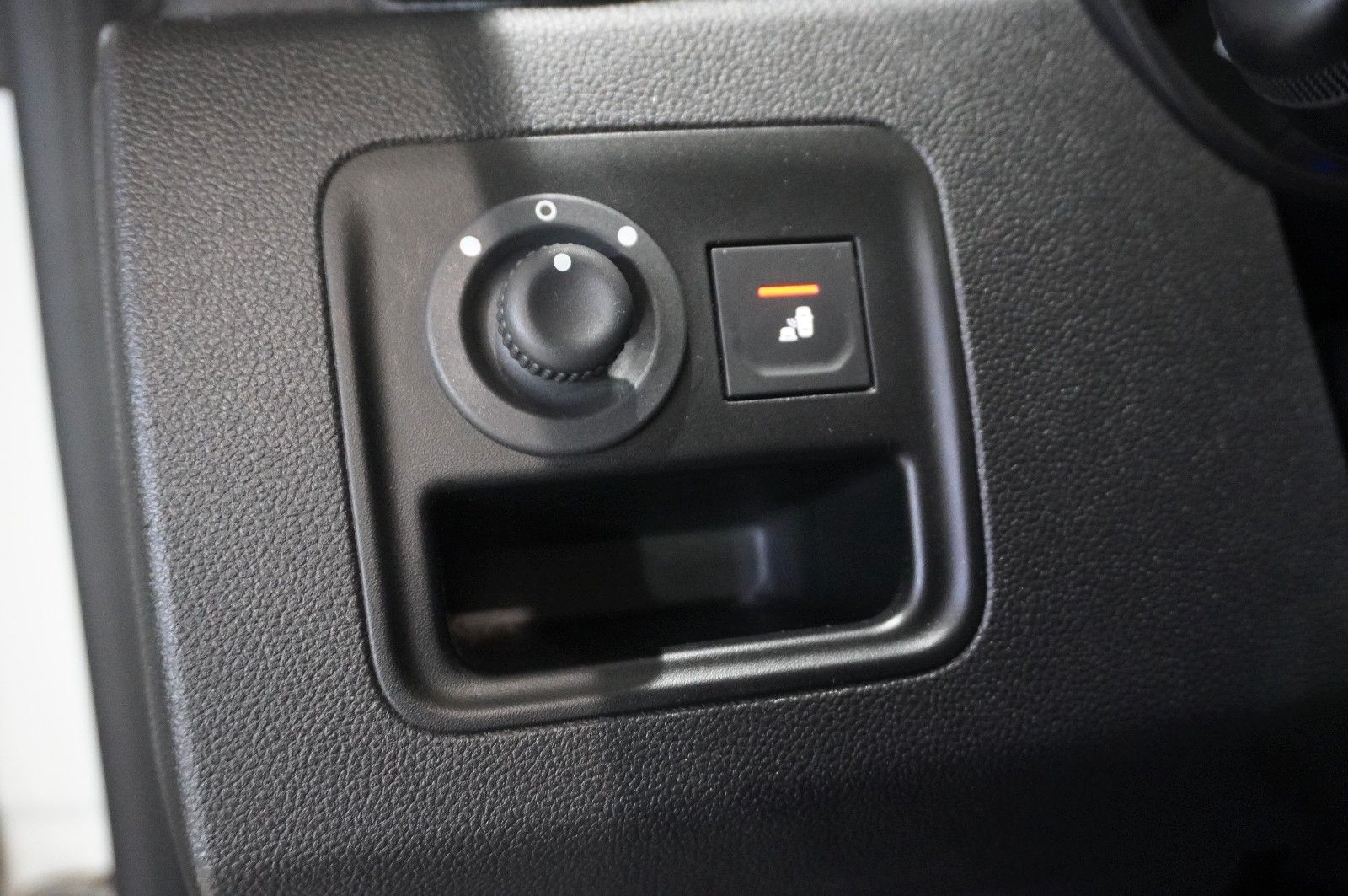 Fahrzeugabbildung Dacia Duster II 1.3 TCE PRESTIGE LED/KAMERA/SHZ/TEMP.