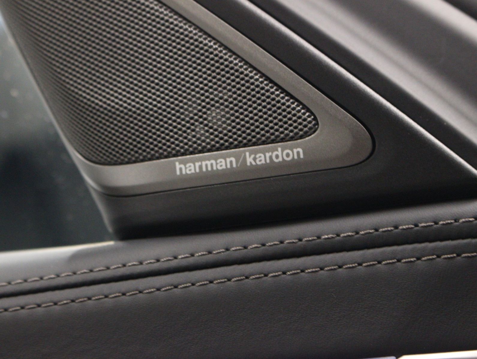 Fahrzeugabbildung BMW 750 L i xDrive M Sport Executive*Skylounge*VOLL