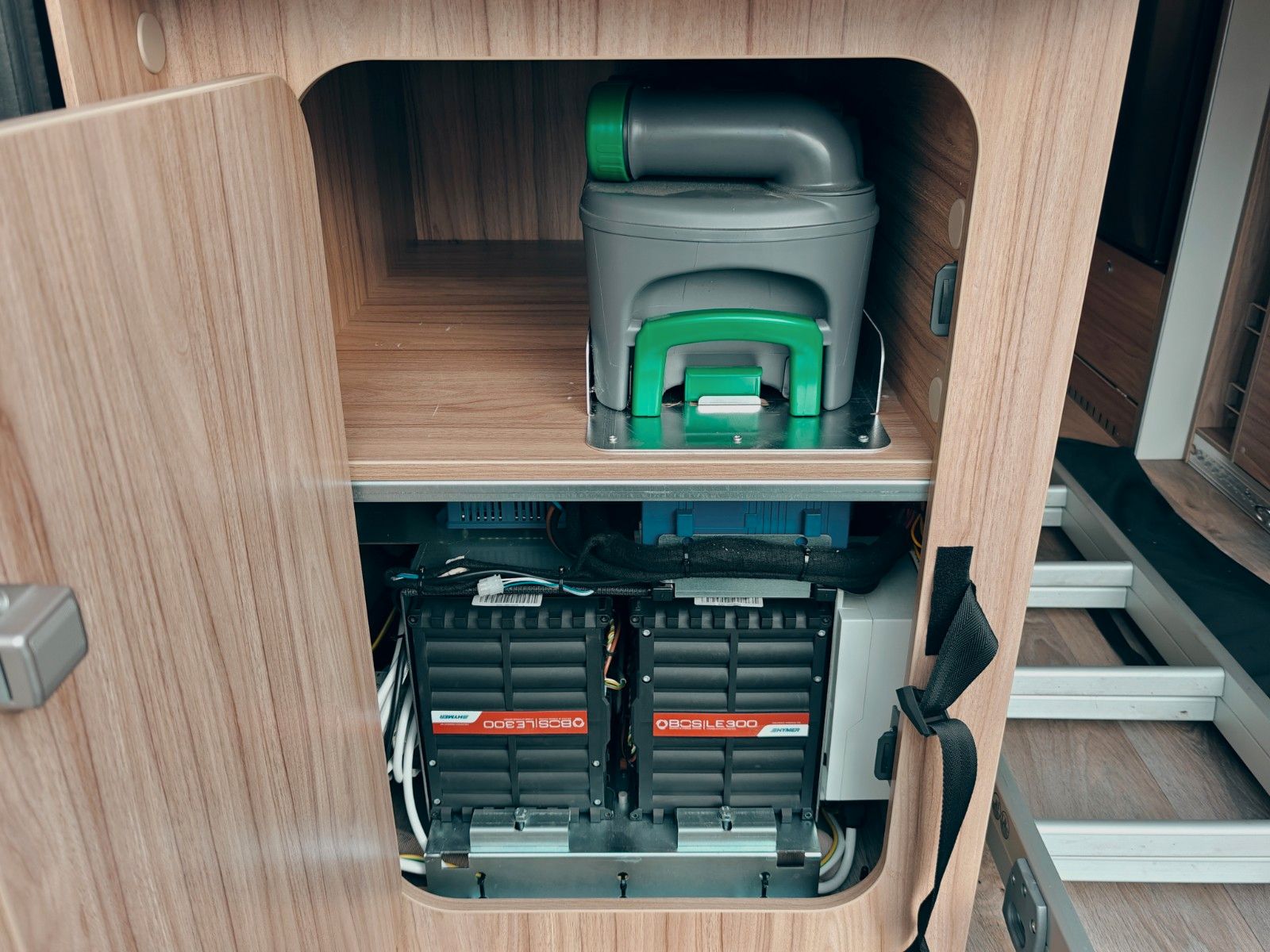 Fahrzeugabbildung HYMER / ERIBA / HYMERCAR GRAND CANYON S 4x4 CROSSOVER (PC) by palmo