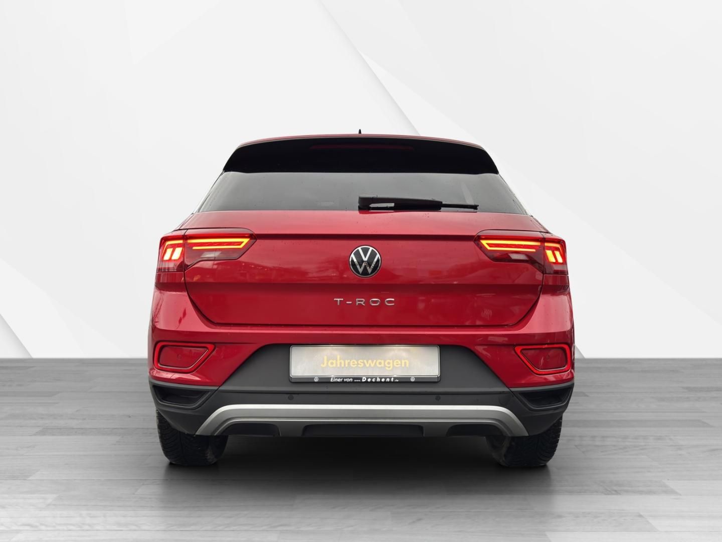 Fahrzeugabbildung Volkswagen T-ROC MOVE MOVE 1.5l TSI,DSG,AHKRFK,Navi,LED,ACC