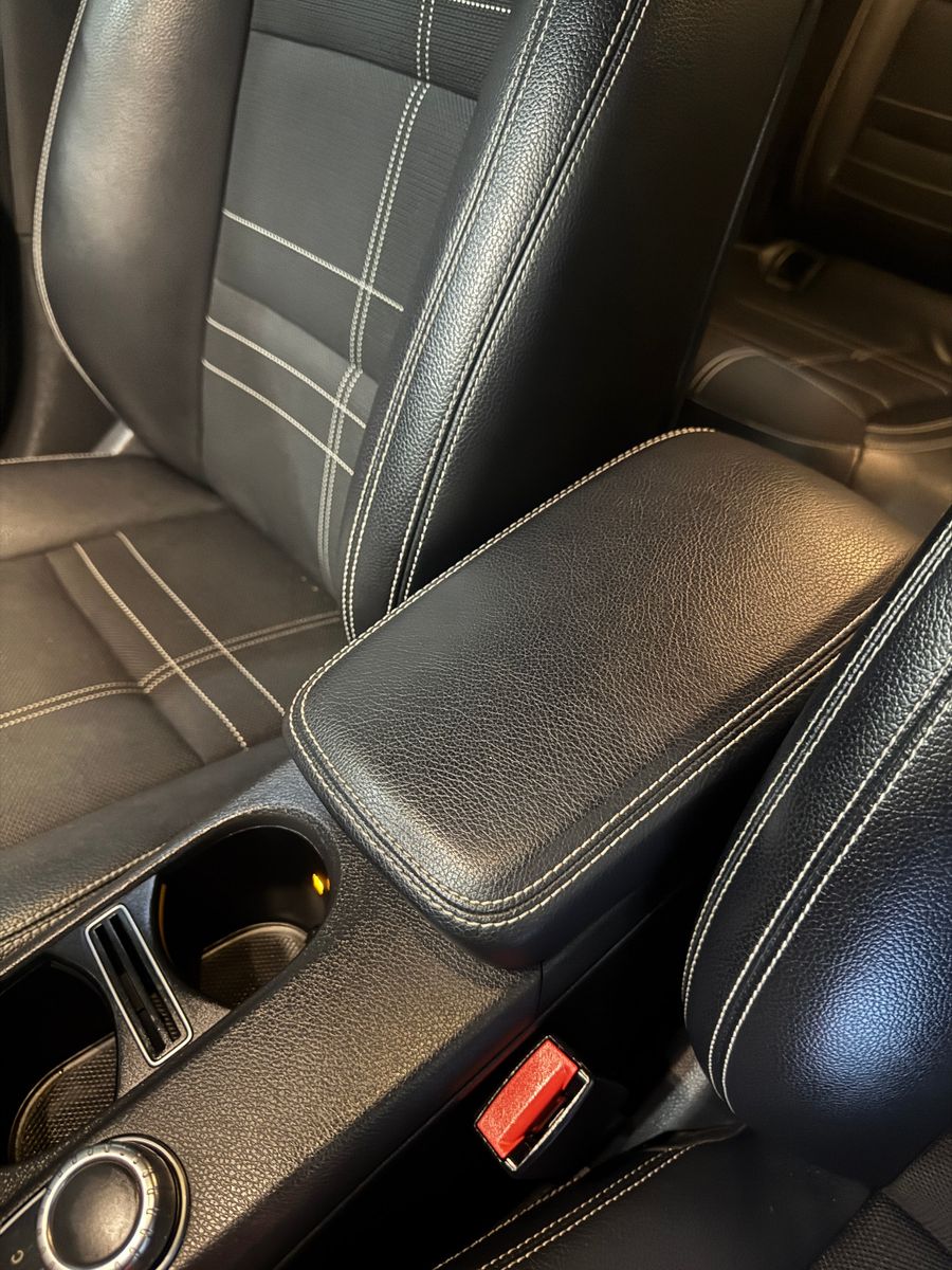 Fahrzeugabbildung Mercedes-Benz CLA 180 Coupe SPORTPAKET URBAN NIGHT NAVI KAMERA