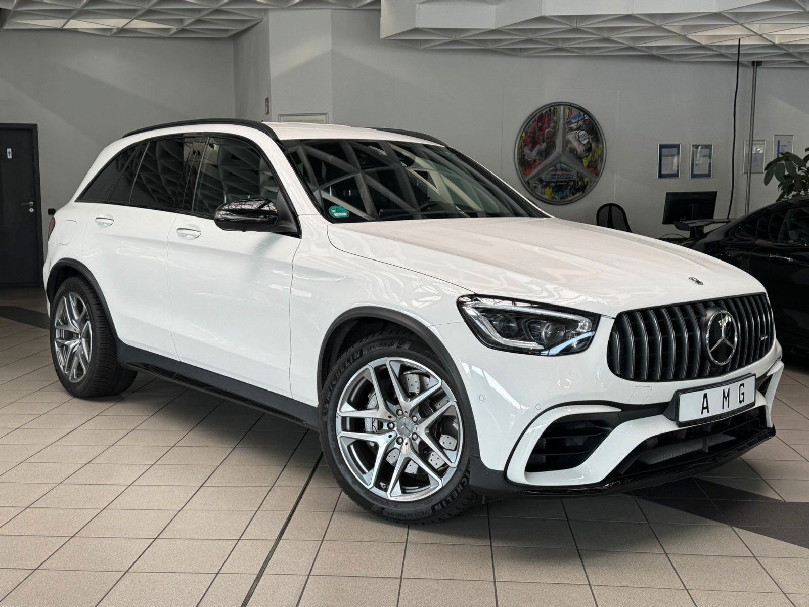 MERCEDES-BENZ GLC 63 AMG 4M+360°+LED+RFK+AGR+8-Fach+LEDER