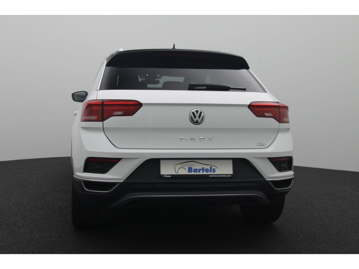 Fahrzeugabbildung Volkswagen T-Roc IQ.DRIVE AHK Kamera Digi Cockpit DAB