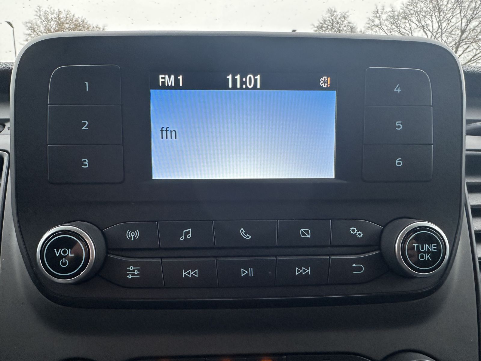 Fahrzeugabbildung Ford Transit Custom 330 L3H2 2.0 TDCi KAMERA+SHZ+AHK+