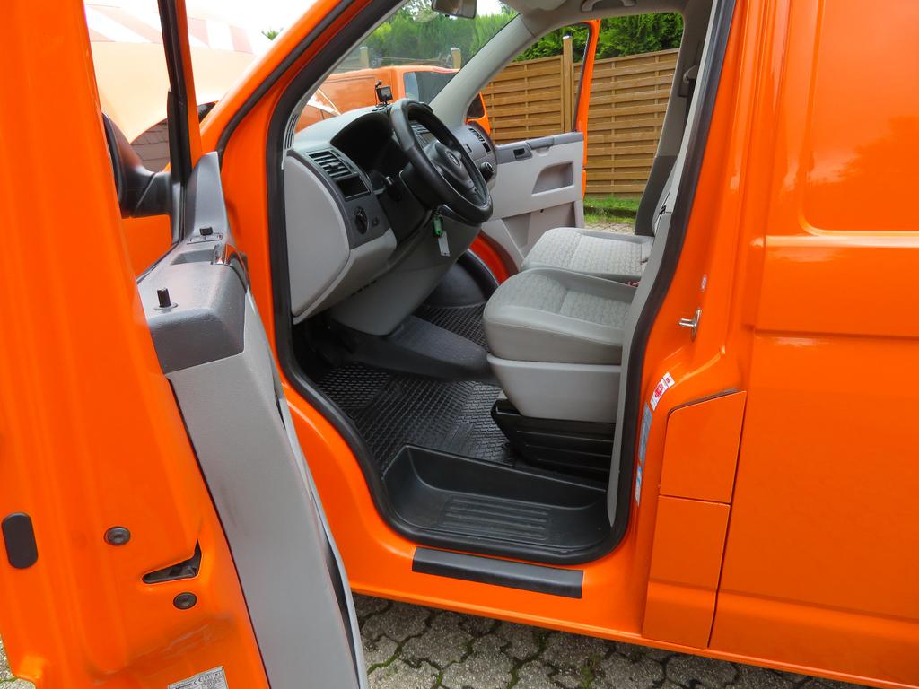 Volkswagen T5 Transporter