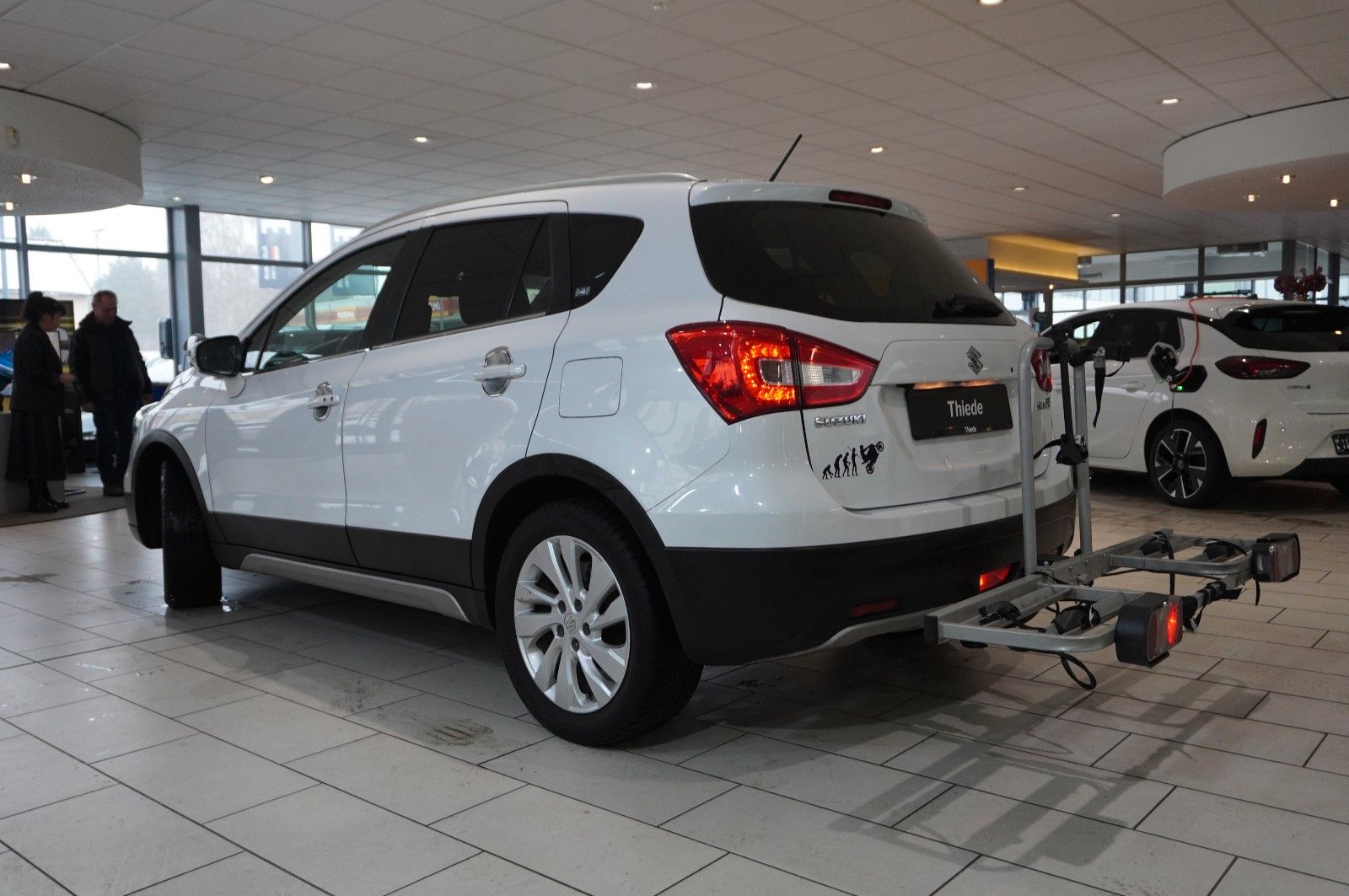 Fahrzeugabbildung Suzuki SX4 1.4 BOOSTERJET HYBRID NAVI/LED/SH/KAMERA/AHK