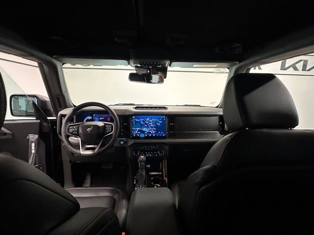 Fahrzeugabbildung Ford Bronco Badlands e-4WD Hardtop Navi Digitales Coc