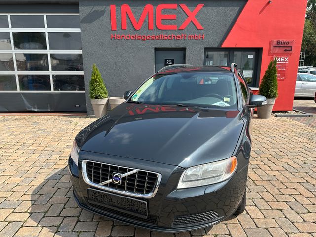 Volvo V70 Kombi Kinetic 2.4 163 PS Klima Tüv neu AHK