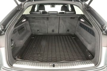 Audi Q8 - 11