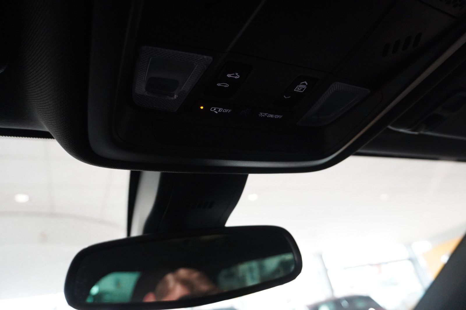 Fahrzeugabbildung Opel Insignia B ST 2.0 GSI PERFORM. NAVI/LED/360°/AHK