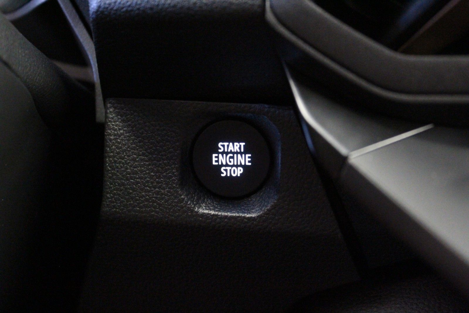 Fahrzeugabbildung Dacia Duster hybrid-G 150 4x4 Extreme MY26