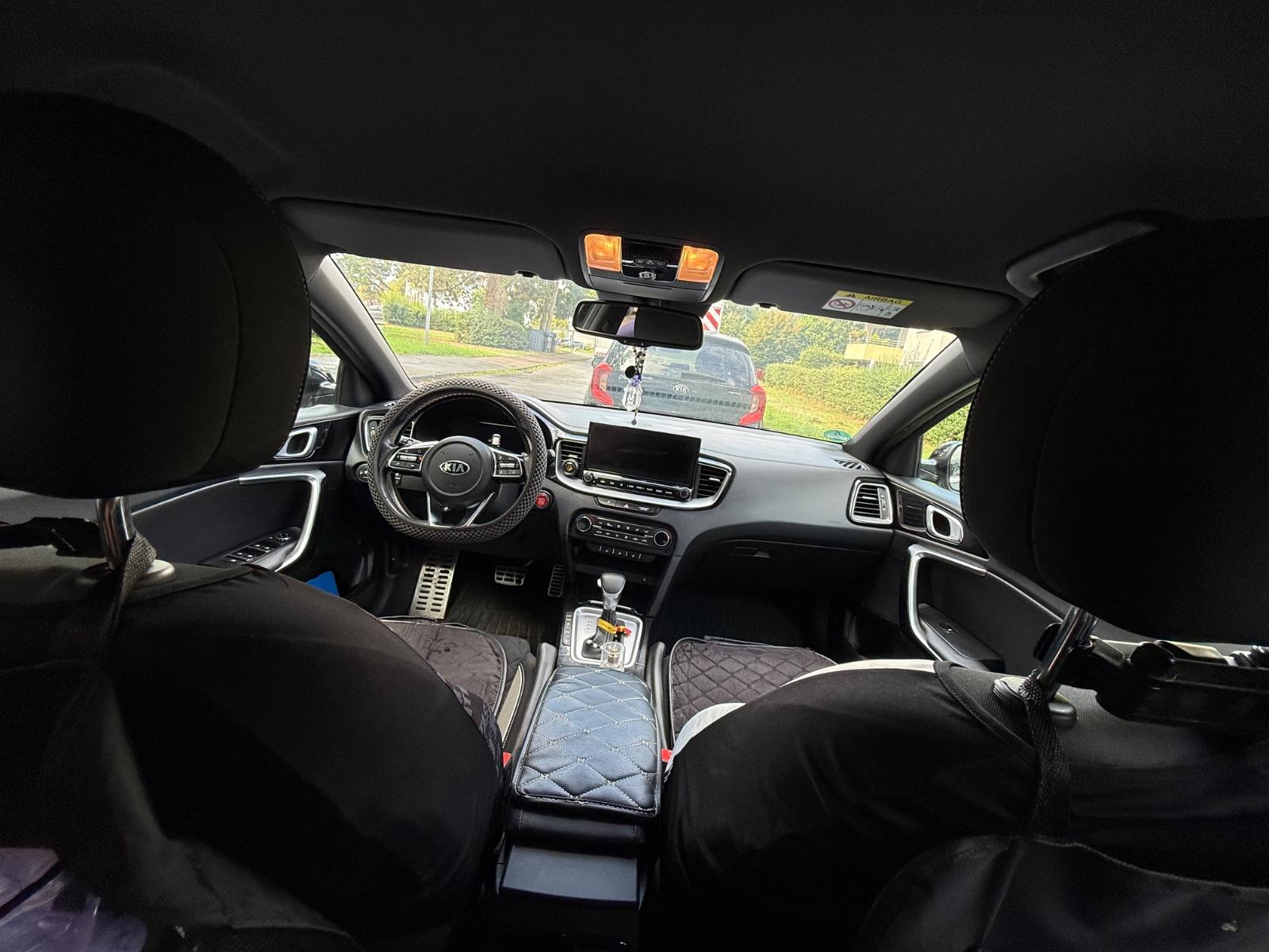 Kia cee'd Sportswagon 1.5 T-GDI DCT Platinum Spo...