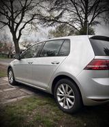 Volkswagen Golf 1.2 TSI BMT LOUNGE +TEMPO+KURVENL+LED RL - Gebrauchtwagen in Bremen
