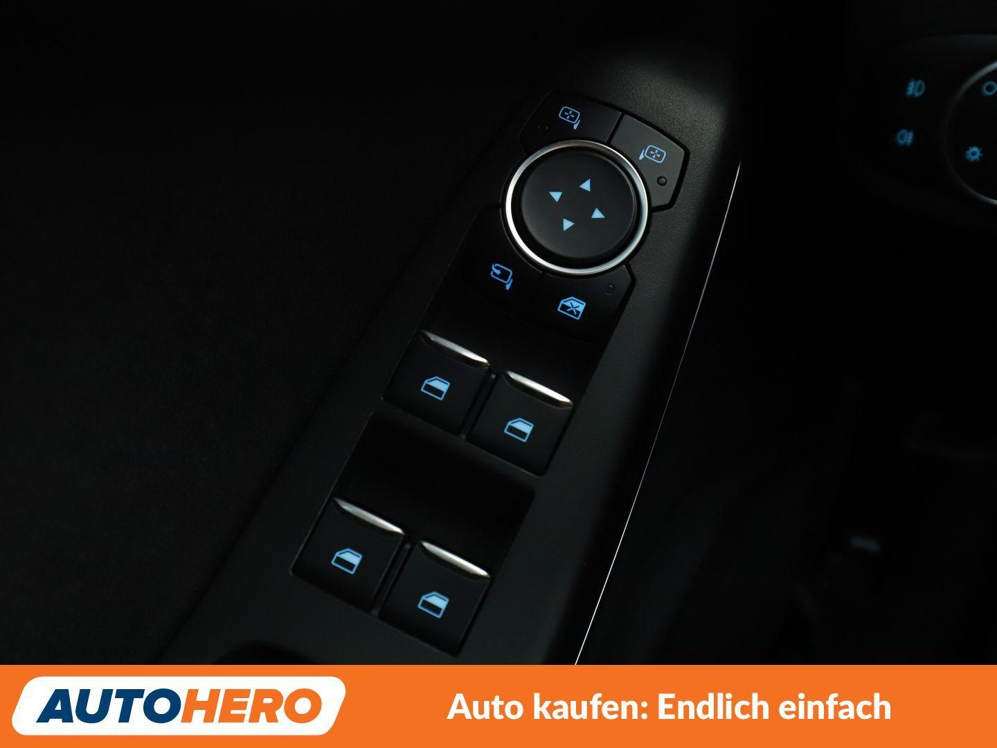 Ford Fiesta 1.5 EcoBoost ST*TEMPO*PDC*SHZ*RECARO*BT*