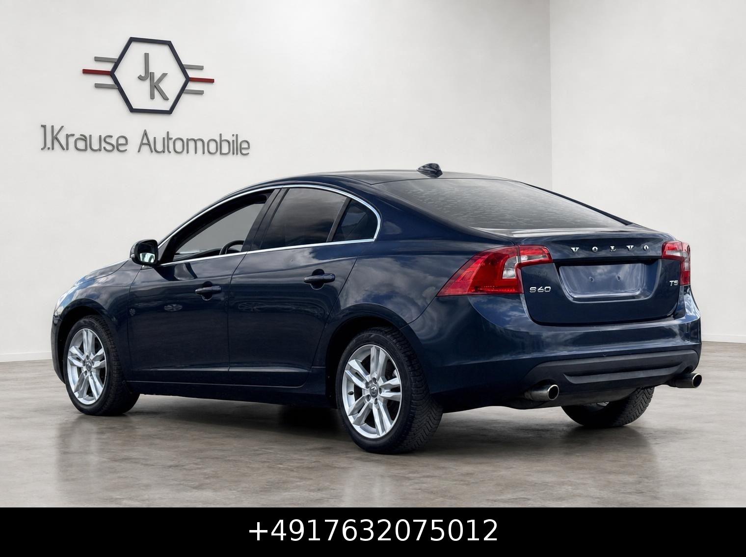 Volvo S60 T5 2.5 Turbo 254 ch BVA – Summum – Cuir – Toit ouvrant – 86 771 km