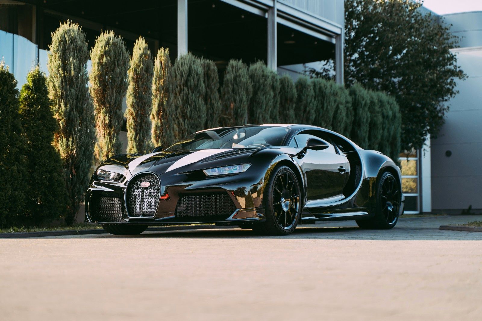 BUGATTI Chiron