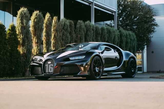 BUGATTI Chiron